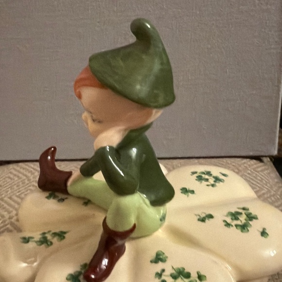 Charming Leprechaun Trinket Box St Patrick’s! - Picture 4 of 13